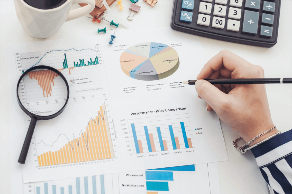 Financial Reporting & IFRS